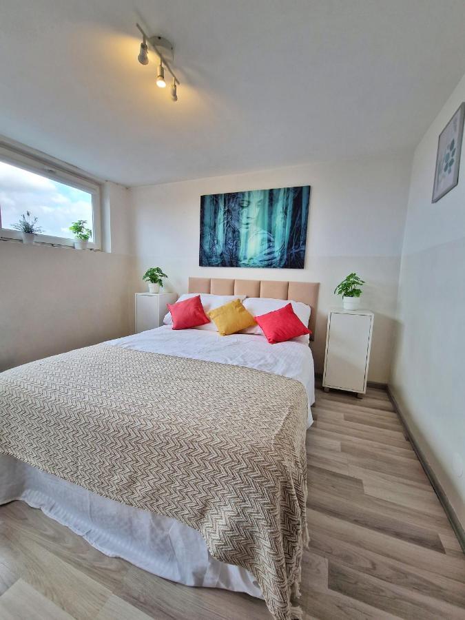 Central Studio Apartments Warschau Buitenkant foto